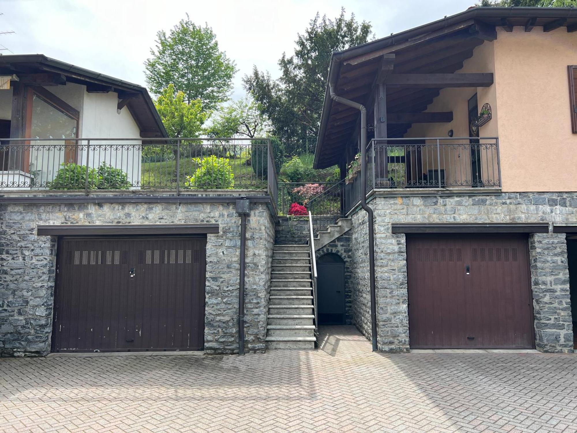 Villa L'Acero Rosso - Giardino Privato E Box Auto Menaggio Exterior foto