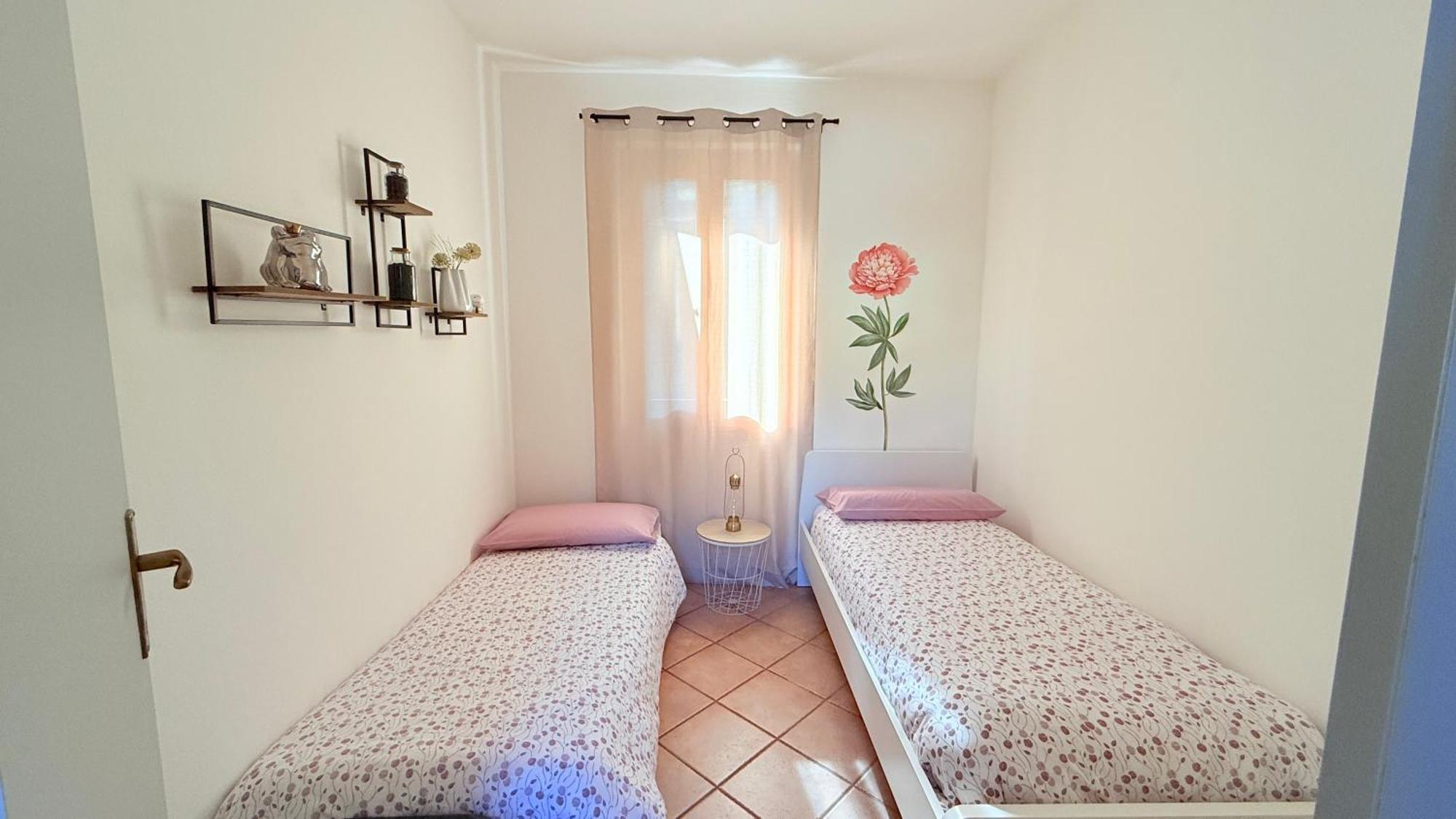 Villa L'Acero Rosso - Giardino Privato E Box Auto Menaggio Exterior foto
